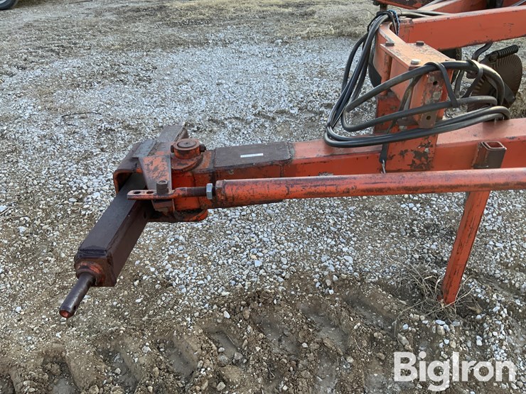 case-8-bottom-plow-image-15