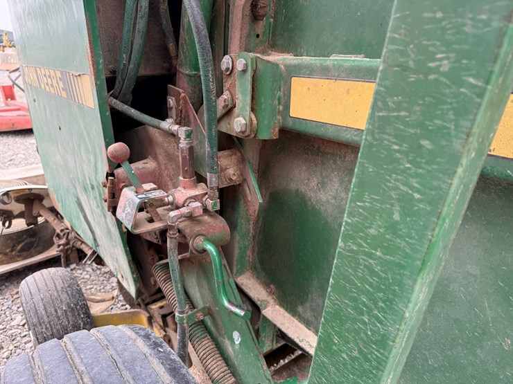 john-deere-435-image-12