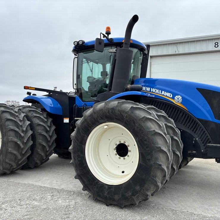 2013 NEW HOLLAND T9.505