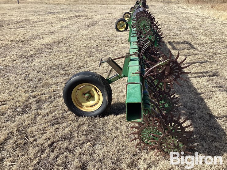 john-deere-30-image-8