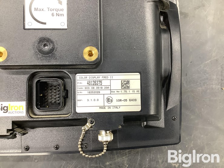 2018-case-ih-700-image-17