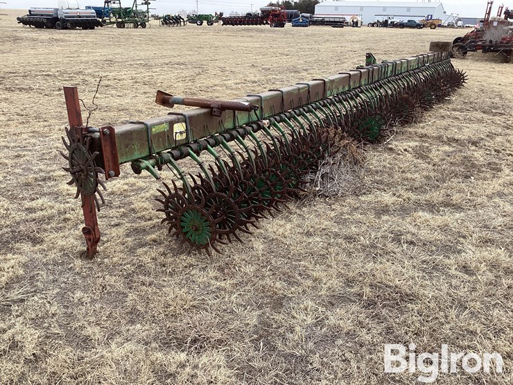 john-deere-400-image-7