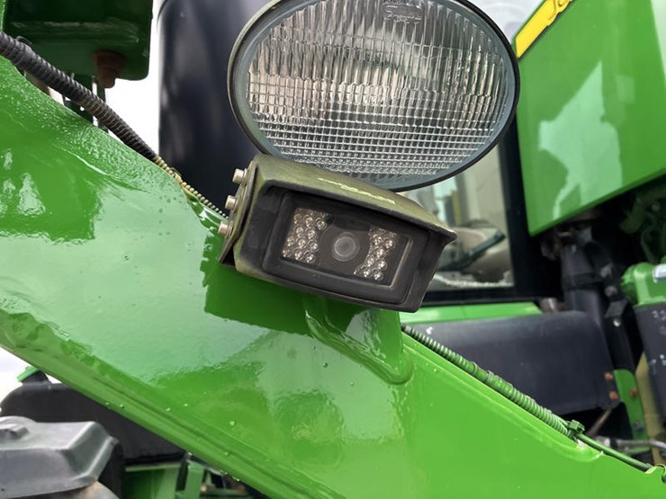 2015-john-deere-r4038-image-19