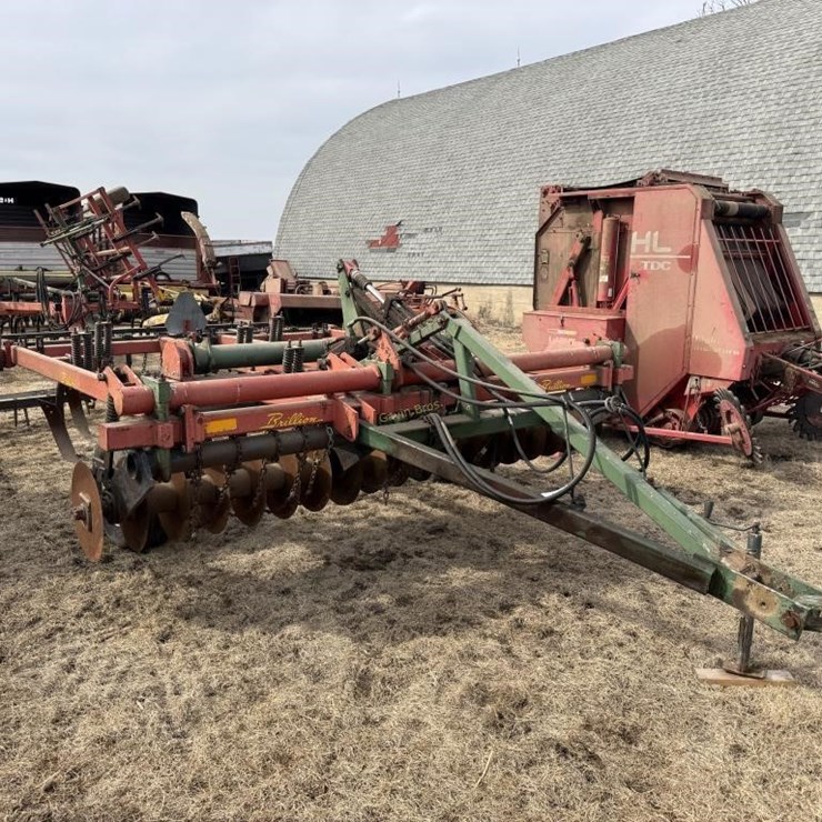 Brillion 9 Shank Chisel Plow