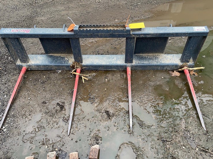 tag-#71,-4-prong-hay-fork-image-6