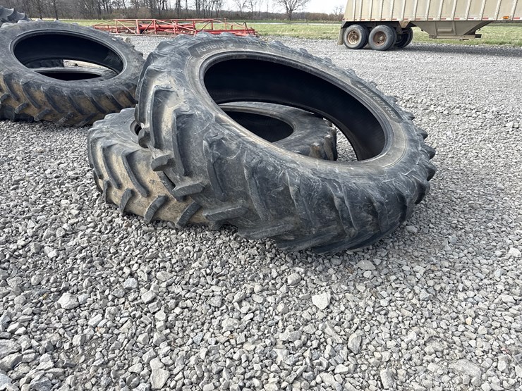 #39792-•-lot-of-(2)-480/80-50-tractor-tires-image-2