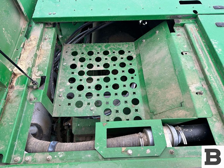 2006-john-deere-9860-sts-image-129