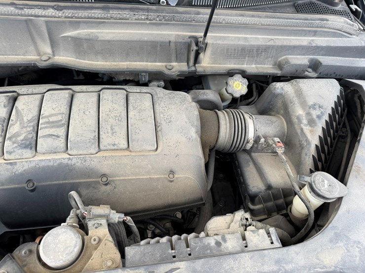 2012-buick-enclave-image-38