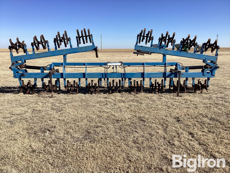 sam-stevens-43’-sand-fighter-image-6