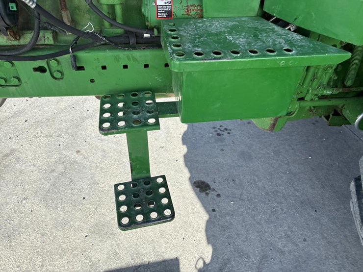 1984-john-deere-4650-image-29