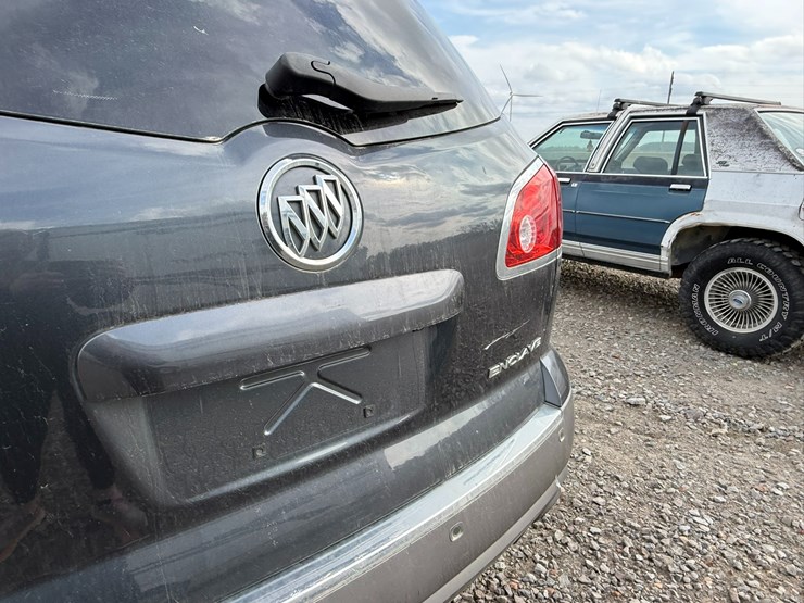 2012-buick-enclave-image-6