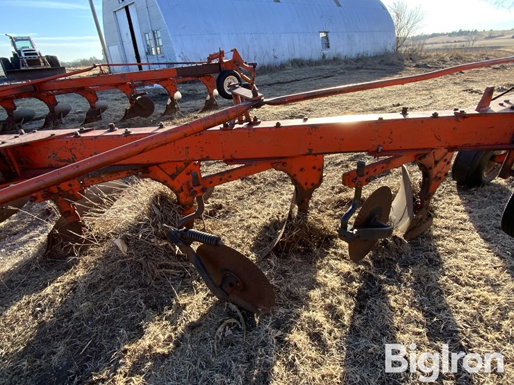 case-7-bottom-plow-image-13