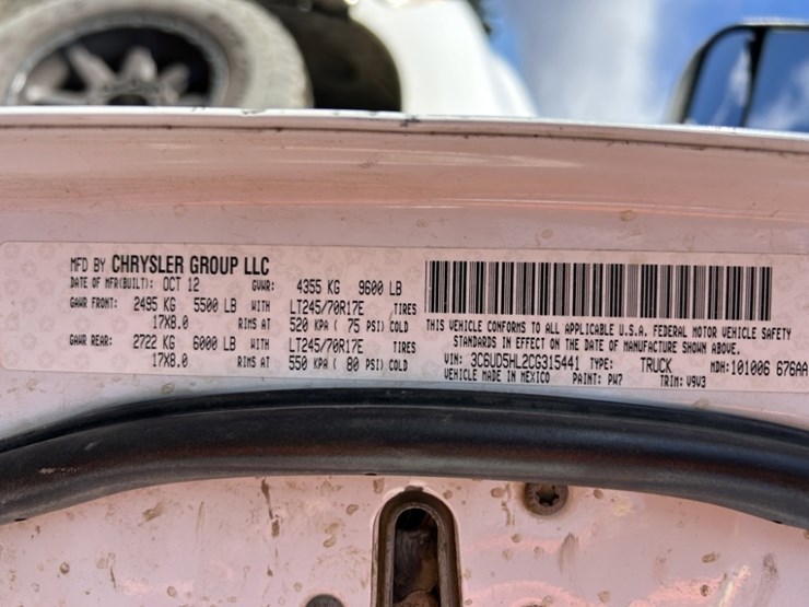 2012-dodge-ram-2500-image-11