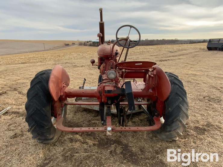 mccormick-farmall-b-2wd-tractor-w/mower-image-6