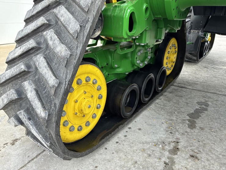 2024-john-deere-8rx-410-image-69