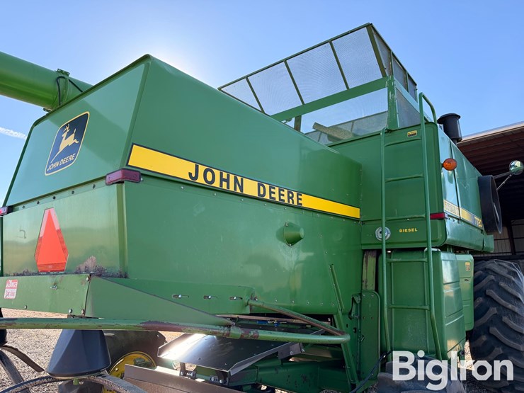 1988-john-deere-7720-titan-ii-image-14