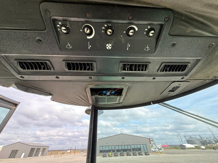 1976-john-deere-4630-image-47