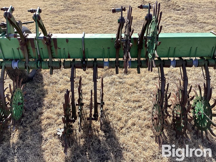 john-deere-30-image-16