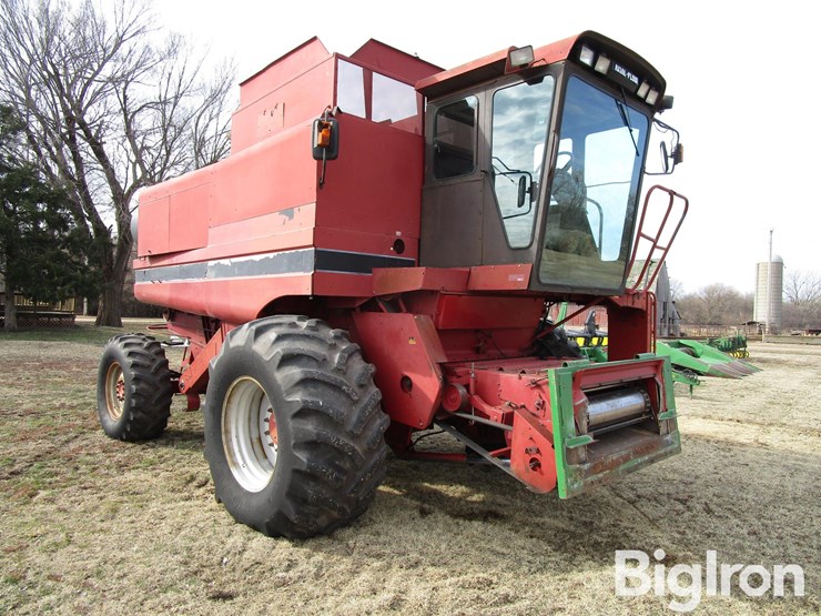 1992-case-ih-1680-image-3