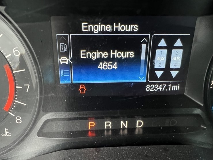 2018-ford-explorer-image-27