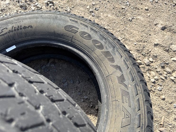 #5035-•-lot-of-(3)-miscellaneous-tires-inv#-5035-image-13