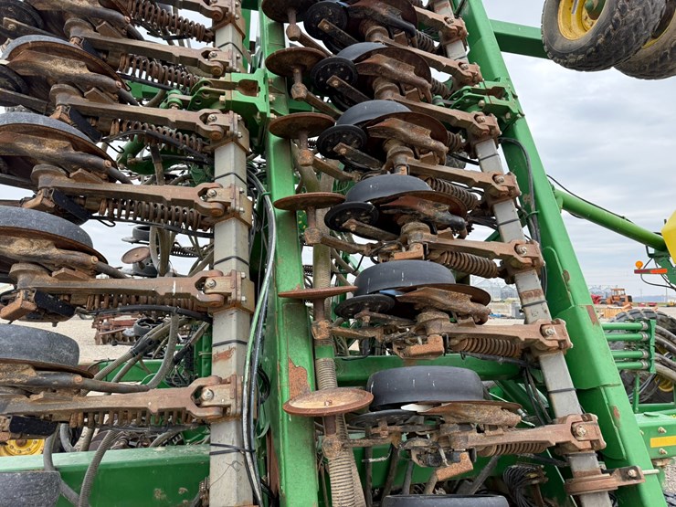 john-deere-1890-image-27