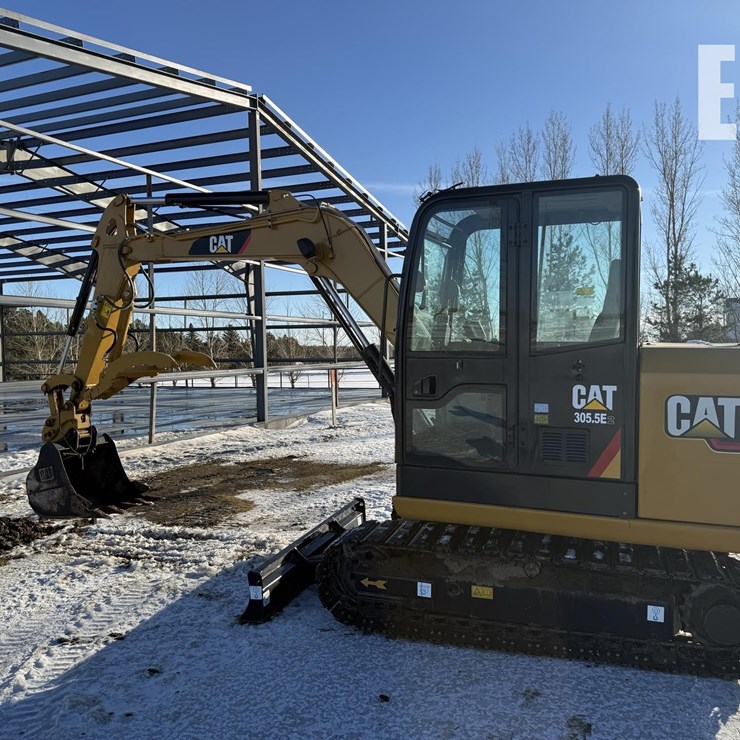 2017 CATERPILLAR 305.5E2