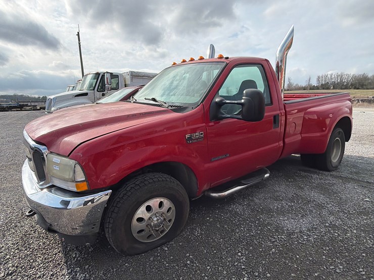 2003-ford-f350-xlt-image-1