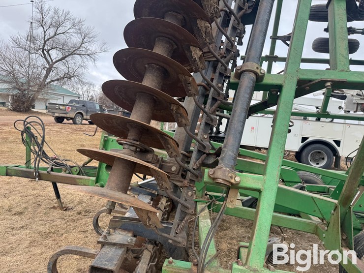 john-deere-726-image-19