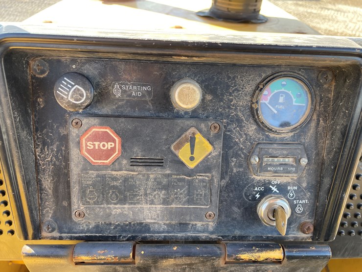 1997-deere-650g-lgp-image-24