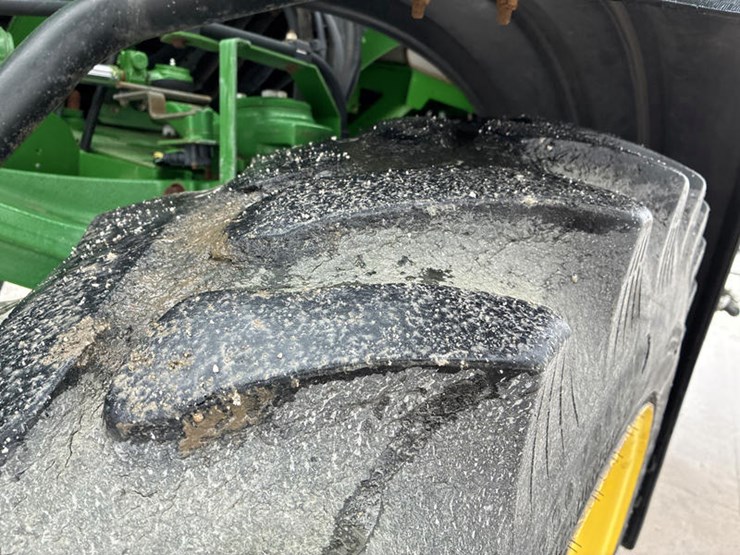 2015-john-deere-r4038-image-58