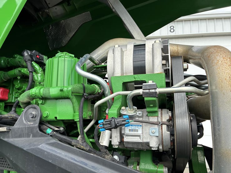 2024-john-deere-8rx-410-image-81