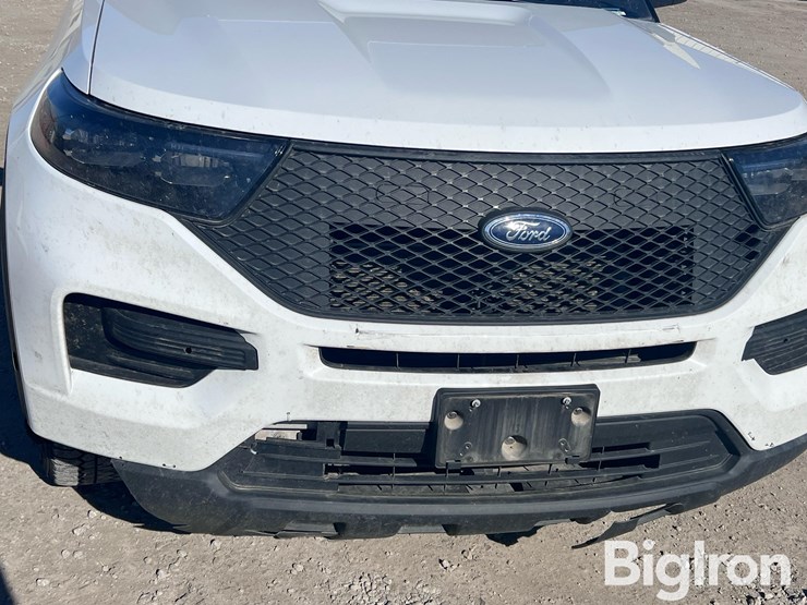 2022-ford-explorer-police-interceptor-image-17