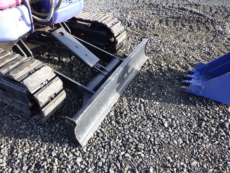 komatsu-pc20uu-3-image-26