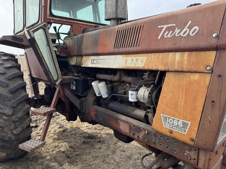 international-1066-image-7