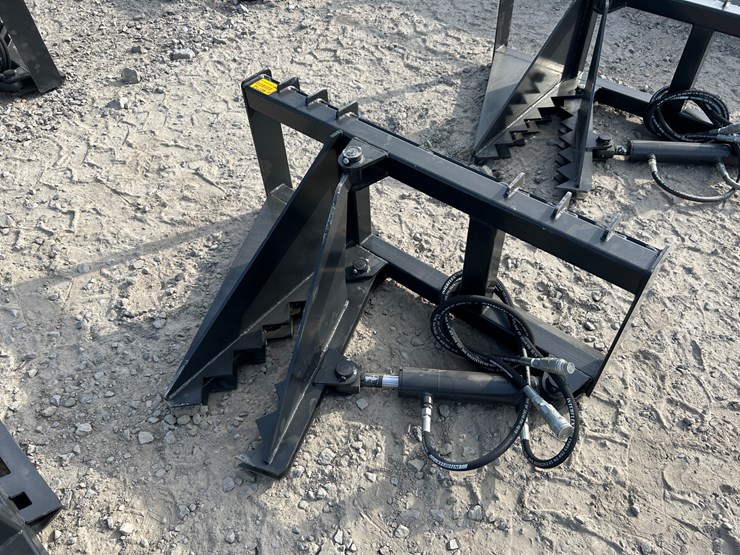 #2035-•-unused-jtc-skid-steer-tree-puller-inv#-40712-image-1