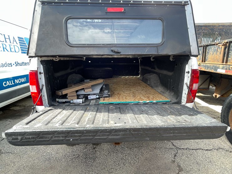 #1429-•-2008-white-chevy-silverado-(has-wi-title)-(of)-image-41