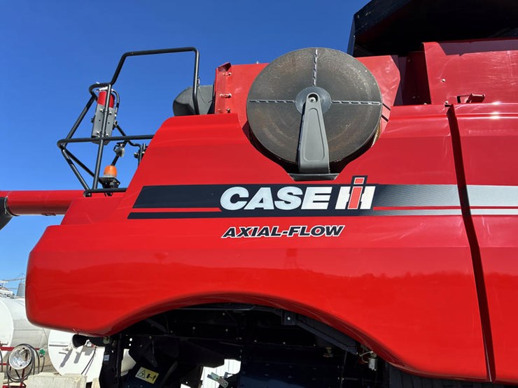 2012-case-ih-8230-image-16