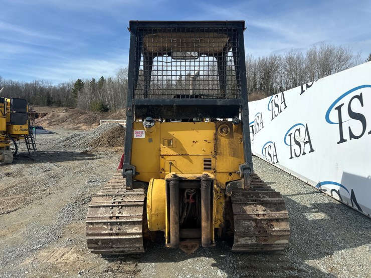 caterpillar-d4c-image-4