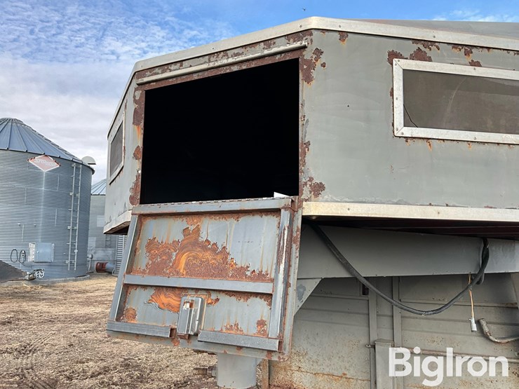 1991-titan-20-image-10