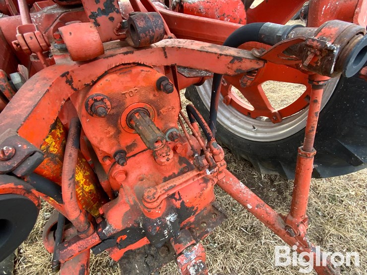 1940-case-dc-2wd-tractor-image-11