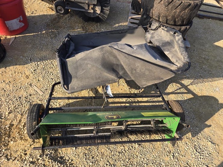 john-deere-la-image-2