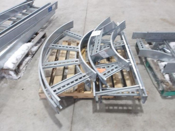 qty-of-assorted-steel-electrical-track-rails-image-3