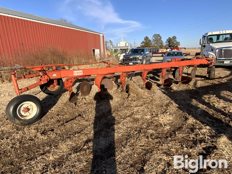 case-7-bottom-plow-image-5