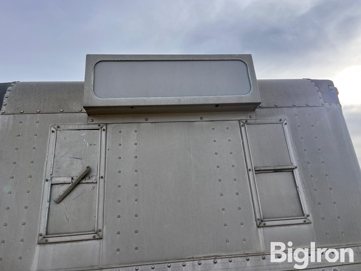 1999-eby-livestock-trailer-image-20