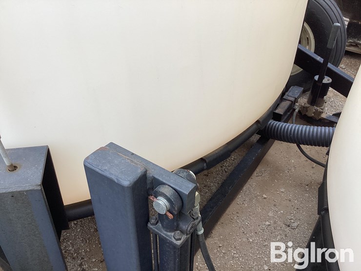 wylie-6000-gallon-double-cone-nurse-tank-trailer-image-17