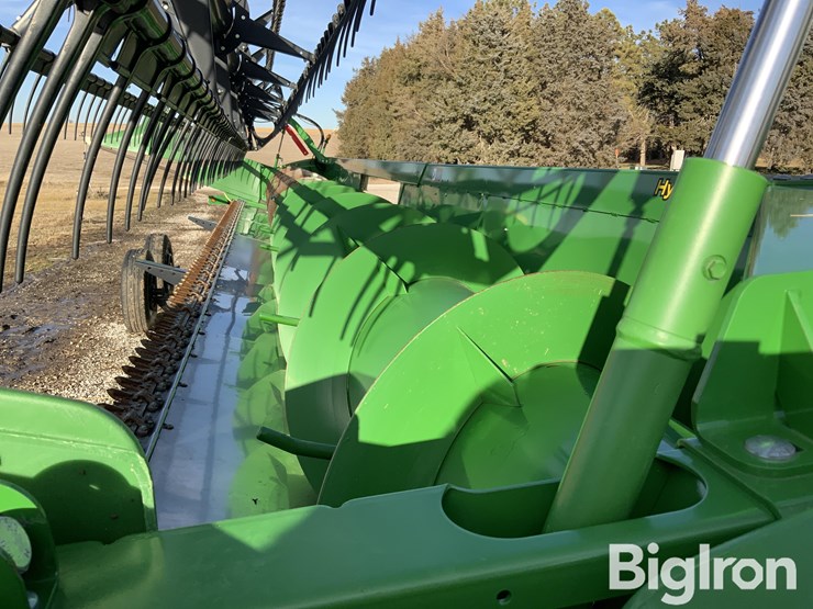 2019-john-deere-630f-image-13