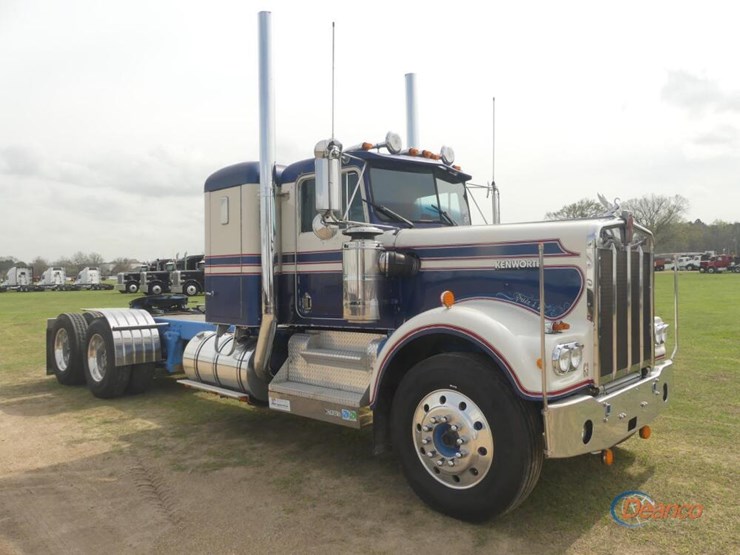 1973-kenworth-w925a-truck-tractor,-s/n-133656:-1693-ta-cat,-425hp,-18-sp.,-4:11-rears,-air-ride,-wet-kit-image-1