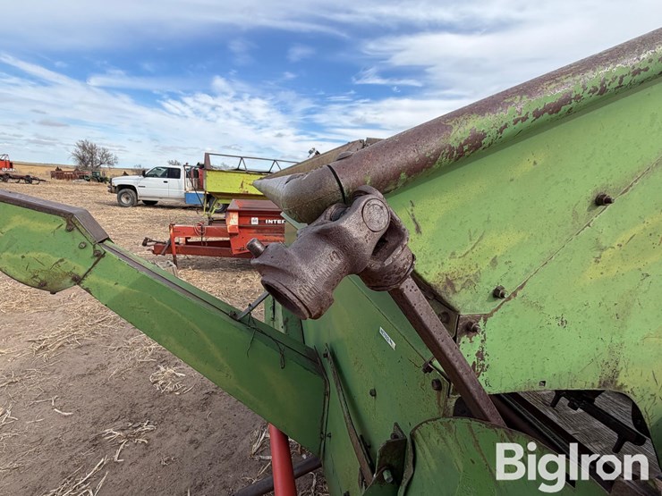 john-deere-112-image-11