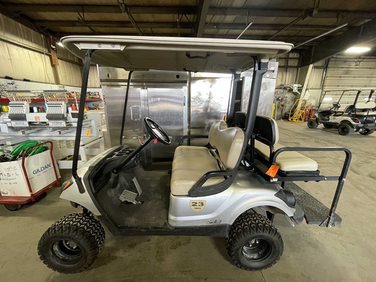 #1443-•-yamaha-golf-cart-(d)-image-1